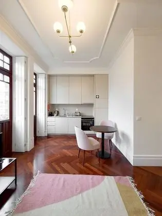 Apart Daire, Bahçe Manzaralı (Tito 1A)