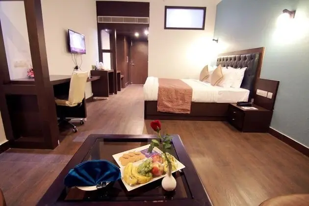 Premium Tek Büyük Yataklı Oda