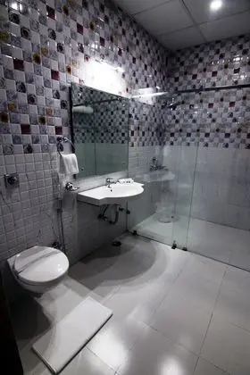 Premium Tek Büyük Yataklı Oda