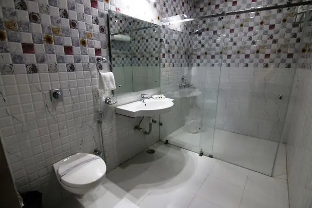 Standard Tek Büyük veya İki Ayrı Yataklı Oda