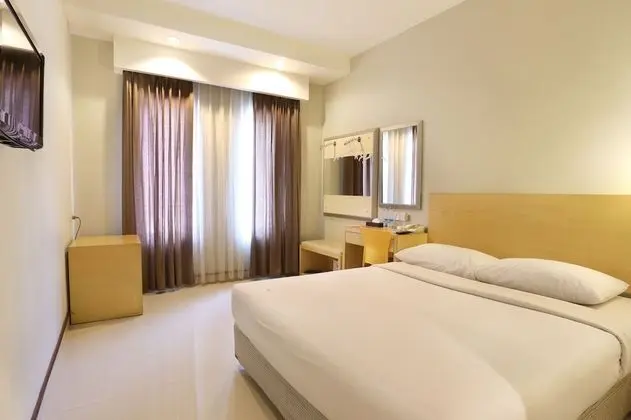 Standard Oda (Room Only )