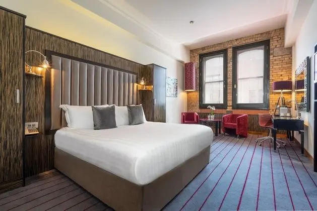 Executive King Room