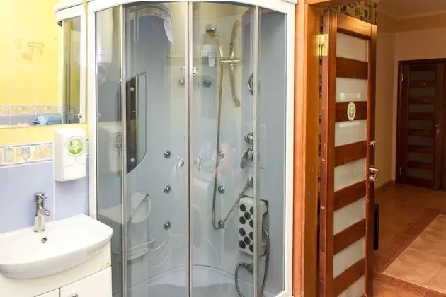 Basic Ortak Ranzalı Oda, Karma Ranzalı Oda (6 beds)
