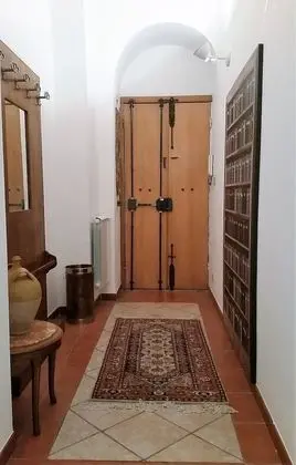Apart Daire, 2 Yatak Odası, Küçük Mutfak