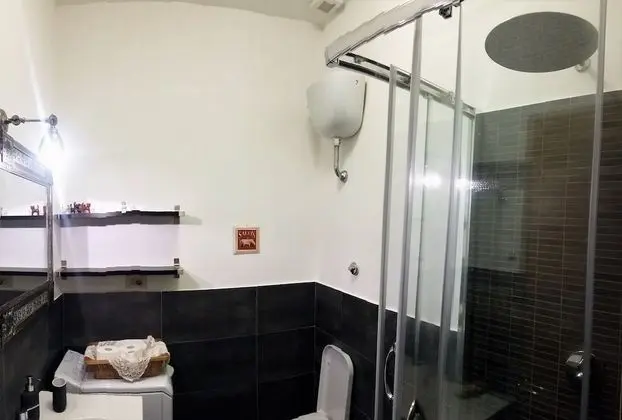 Apart Daire, 2 Yatak Odası, Küçük Mutfak