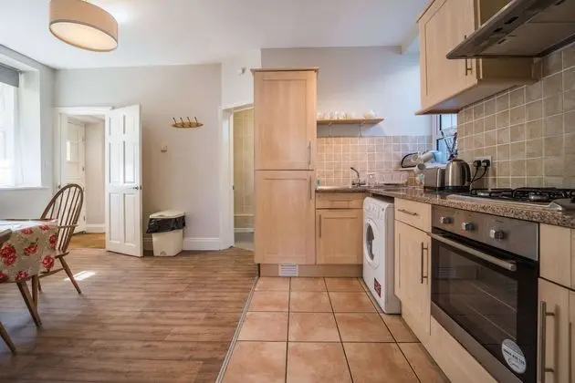 Classic Apart Daire, Birden Çok Yatak, Mutfak (Apartment 9)