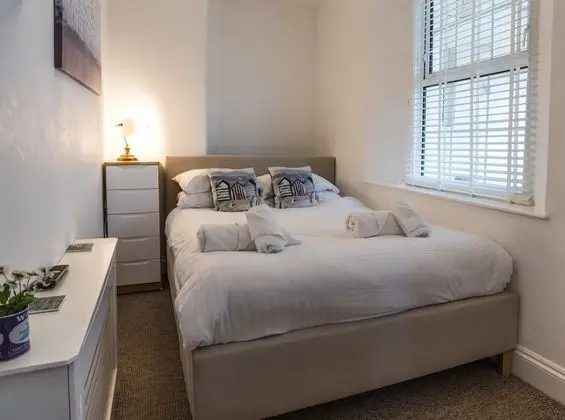 Premier Apart Daire, 1 Büyük (Queen) Boy Yatak ve Çekyat, Mutfak (Premier Apartment 13)