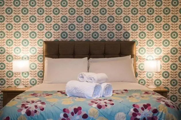 Premier Apart Daire, 1 Büyük (Queen) Boy Yatak ve Çekyat, Mutfak (Premier Apartment 15)