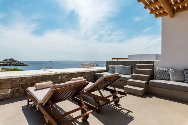 Premium Suite with Sea View and Outdoor Jetted Tub