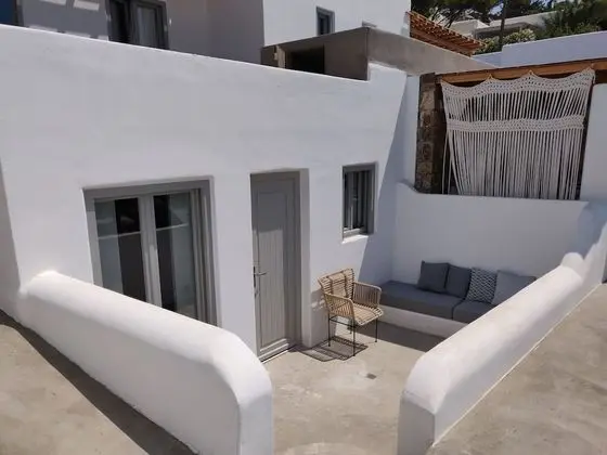 Standard Poolside Room with Sea View