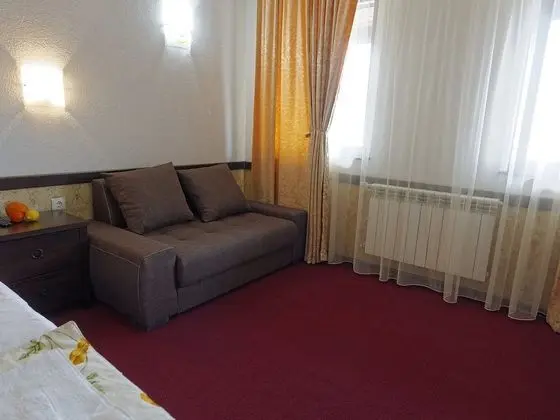 Standard Tek Büyük Yataklı Oda