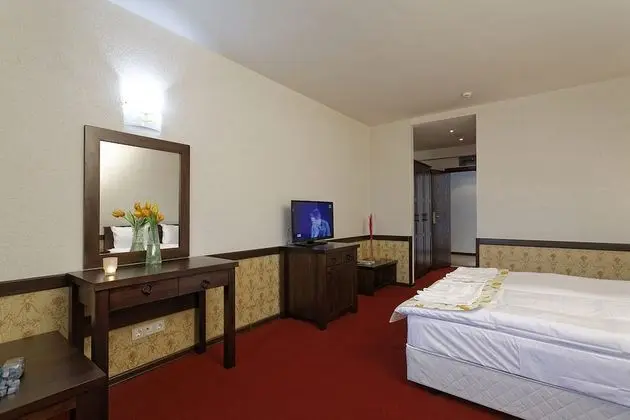 Standard Tek Büyük Yataklı Oda