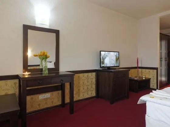 Tek Büyük Yataklı Oda, Balkon