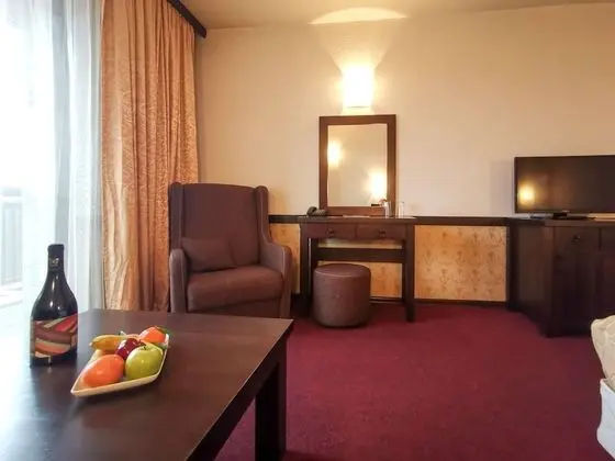 Tek Büyük Yataklı Oda, Balkon