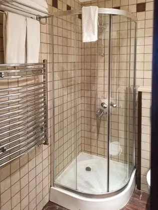 Tek Büyük Yataklı Oda, Balkon