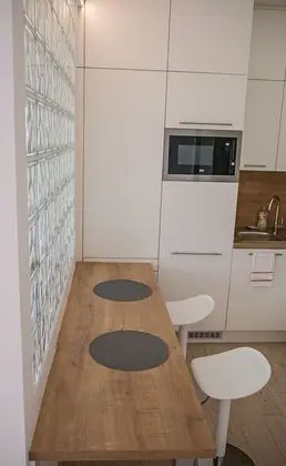 Premium Apart Daire, Teras, Avlu Manzaralı
