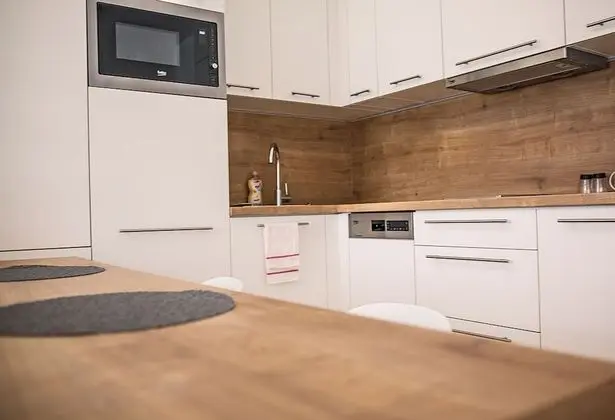 Premium Apart Daire, Teras, Avlu Manzaralı