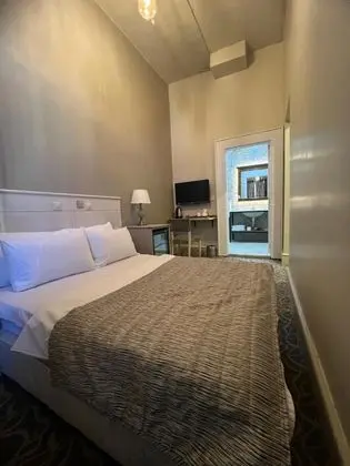 https://images.odamax.com/img/1024x768/odamax/image/upload/Aria_Palace_Taksim_202506181703329_df9fe0392f584bfc9f296cdcb3ad433b.jpg