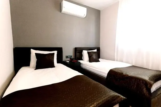 Standart Oda, Şehir Manzaralı