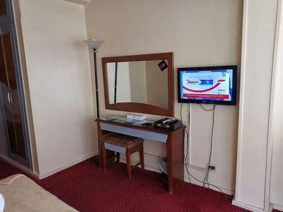 Tek Büyük Yataklı Oda