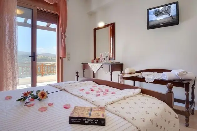 Villa, 2 Yatak Odası, Kişiye Özel Havuzlu, Deniz Manzaralı (Nikos)