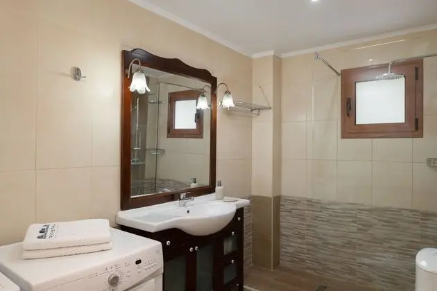 Villa, 2 Yatak Odası, Kişiye Özel Havuzlu (Kadiani)