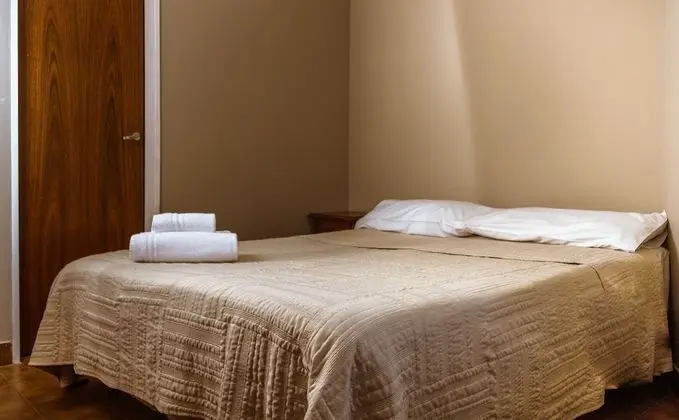 Tek Büyük Yataklı Oda, 1 Çift Kişilik Yatak