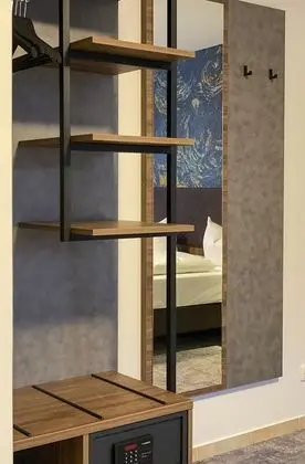 Standard Tek Büyük Yataklı Oda