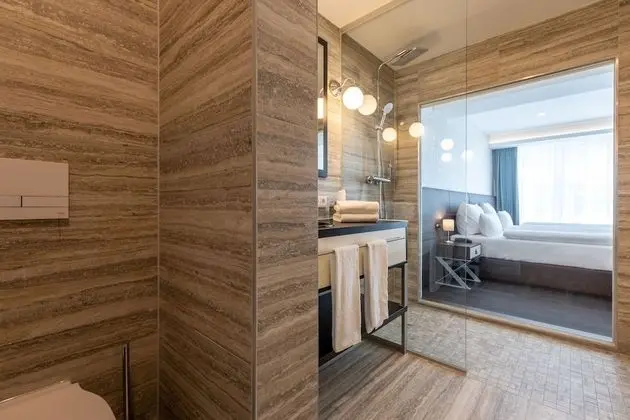 Tek Büyük Yataklı Oda