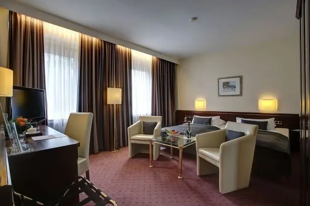 Comfort Tek Büyük Yataklı Oda