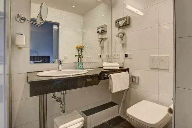 Comfort Tek Büyük Yataklı Oda