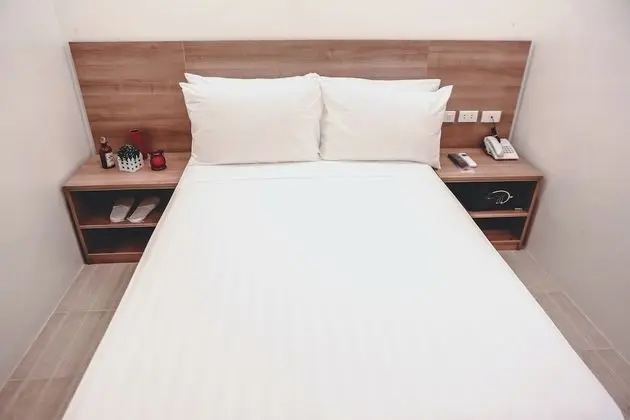 Standard Tek Büyük Yataklı Oda