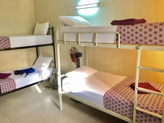 Ortak Ranzalı Oda, Ortak Banyo (Non AC)