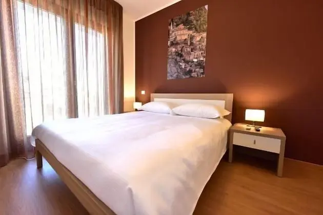 Tek Büyük Yataklı Oda, Şehir Manzaralı