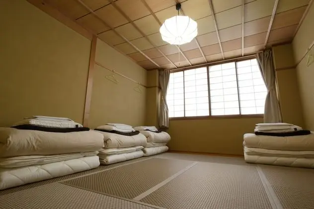Traditional Oda (Japanese Style, For 4 People)