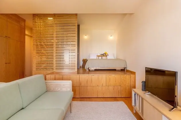 Stüdyo, Balkon, Nehir Manzaralı (3rd Floor Back)