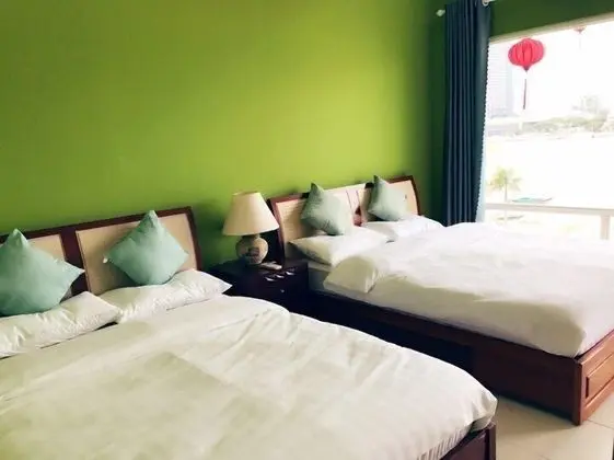 River View With 2 Beds and Shared Bathroom