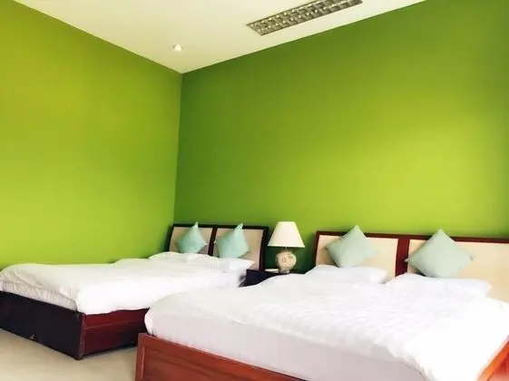 River View With 2 Beds and Shared Bathroom
