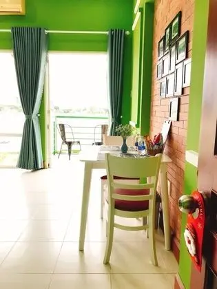River View With 2 Beds and Shared Bathroom