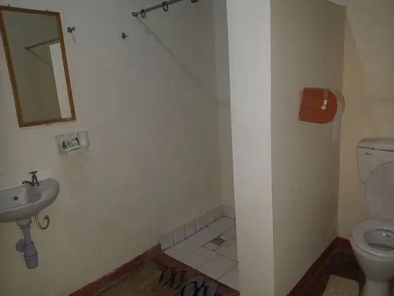 Basic Tek Büyük Yataklı Oda, 1 Büyük (Queen) Boy Yatak