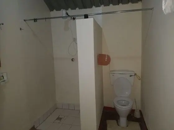 Basic Tek Büyük Yataklı Oda, 1 Büyük (Queen) Boy Yatak