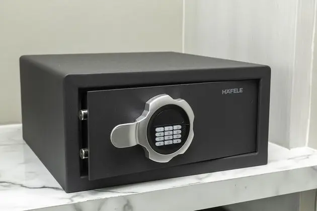 Deluxe Tek Büyük veya İki Ayrı Yataklı Oda, Deniz Manzaralı