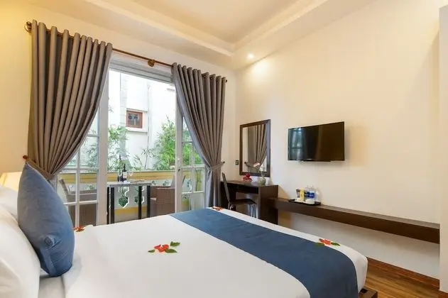 Deluxe Tek Büyük Yataklı Oda, Balkon