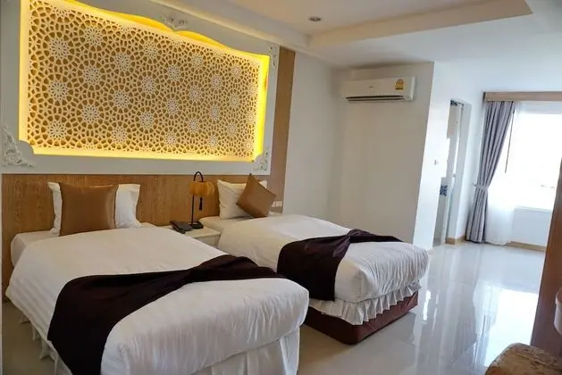 Grand Deluxe Bathtub