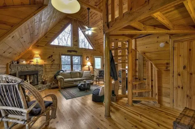 Kulübe (Triple Treat- Rustic Cabin near Blue )