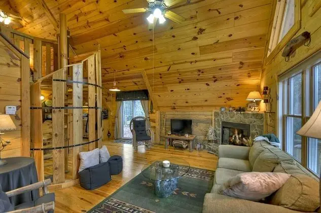 Kulübe (Triple Treat- Rustic Cabin near Blue )