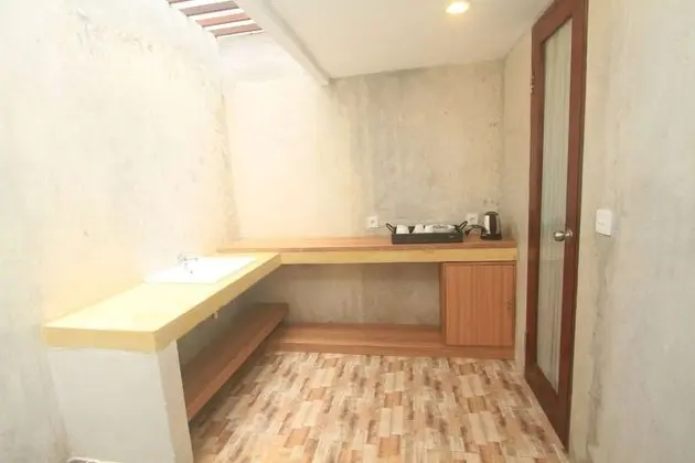 Standard Tek Büyük Yataklı Oda
