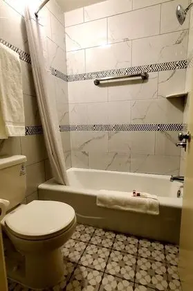 Standard Oda, 2 Büyük (Queen) Boy Yatak, Sigara İçilmez