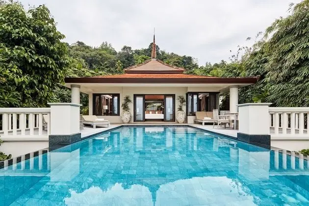 Ocean Front Pool Villa