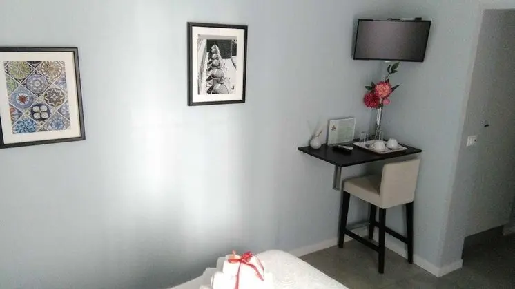 Comfort Tek Büyük Yataklı Oda
